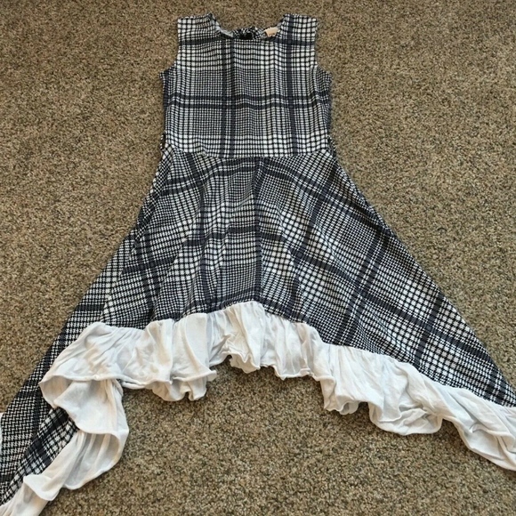 Mia Belle Couture Dress - Picture 1 of 3